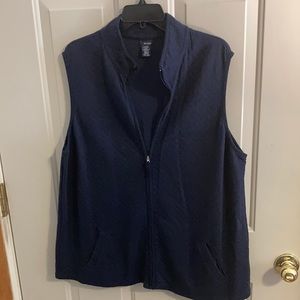 Basic Editions XXL zip up vest